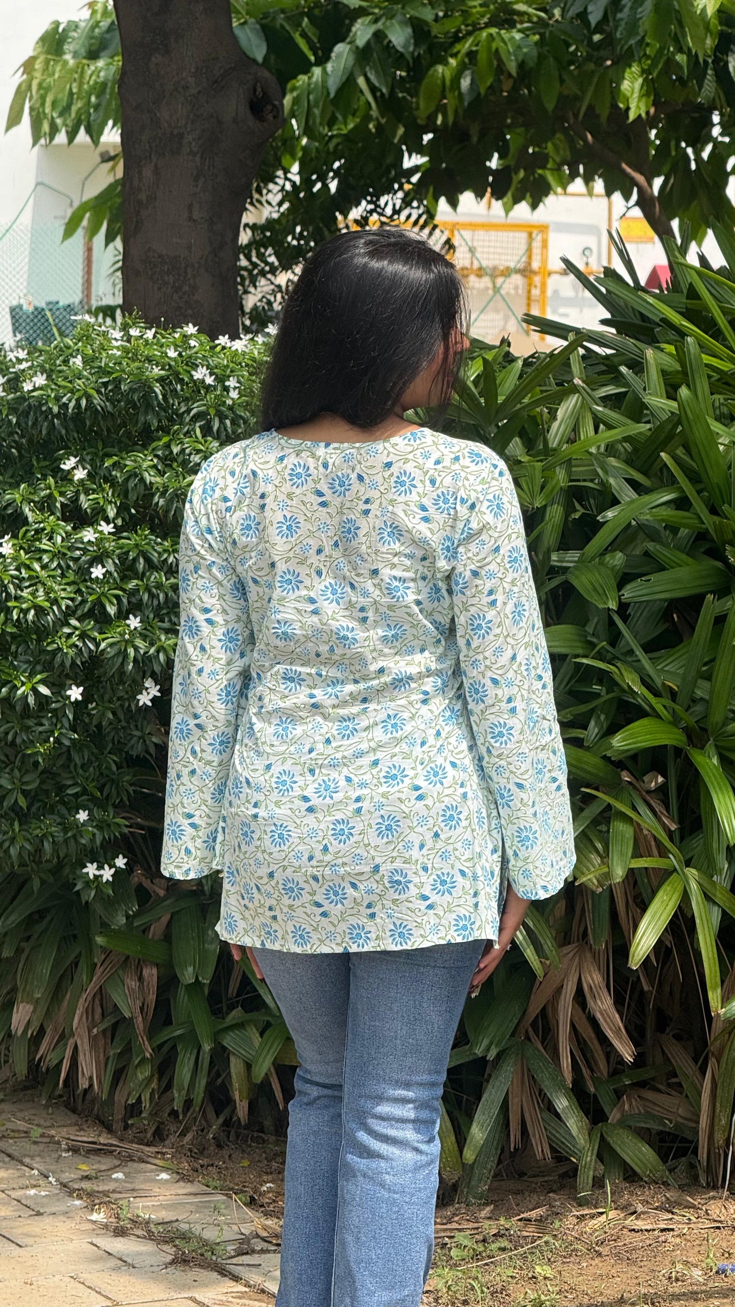 Aarvi